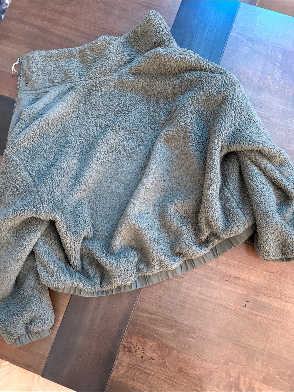 Vuori Olive Green Teddy Sherpa Jacket - Picture 6 of 6